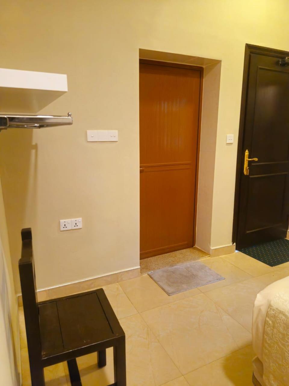 Hotel Royal Point Arugambay Arugam Bay Habitación foto